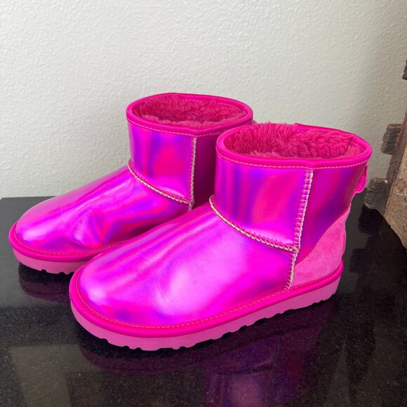 UGG Australia Classic Mini Boots Women's Holographic Hot Pink Size 5 - Picture 8 of 14